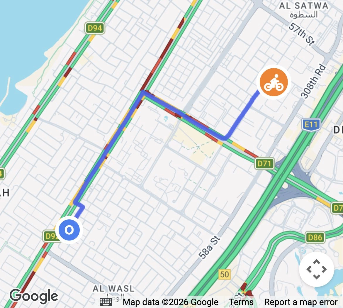 Customer tracking illustration with the courier’s road route on Google Maps